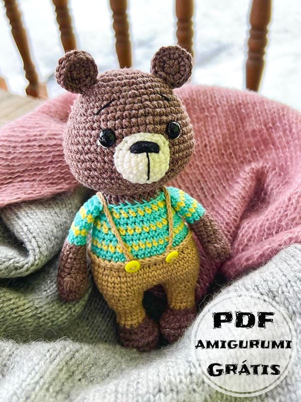 Crochê de Urso de Calça Receita de Amigurumi Grátis