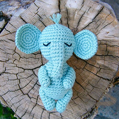 PDF Crochê de Pequeno Elefante Receita de Amigurumi Grátis