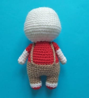 Coelho em Macacão Amigurumi Receita de PDF Grátis