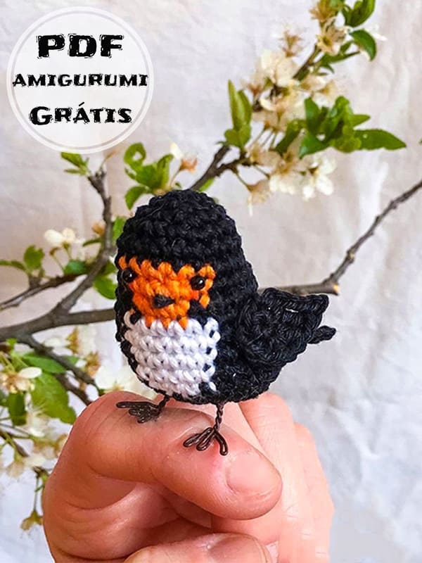 Passaro Preto Crochê Receita de Amigurumi PDF Grátis